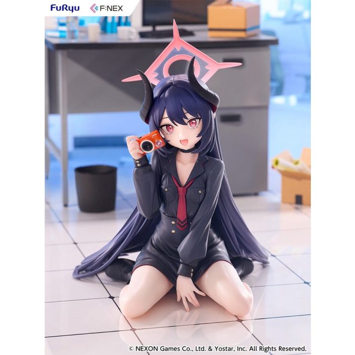 Blue Archive F:NEX PVC Figure 1/7 Chiaki Memorial lobby Ver. 38 cm
