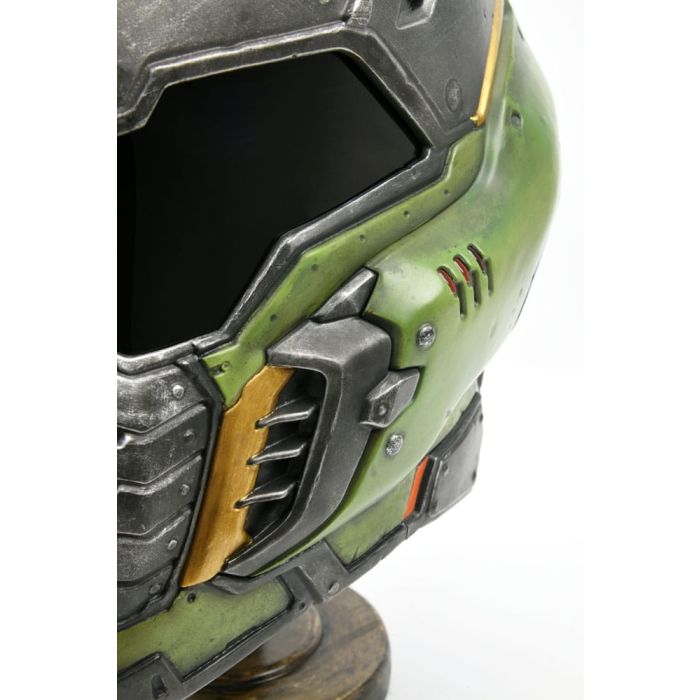 Doom The Dark Ages Replica Helmet Doom Slayer 36 cm