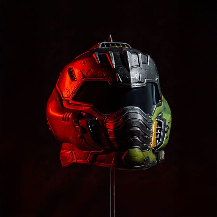 Doom The Dark Ages Replica Helmet Doom Slayer 36 cm