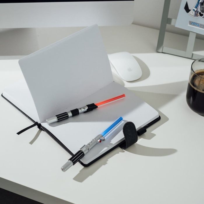 Star Wars Set of 2 Lightsaber Pens  Luke Skywalker & Darth Vader