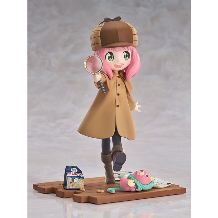 Spy x Family PVC Statue 1/7 Anya Forger: Detective Ver. 17 cm 