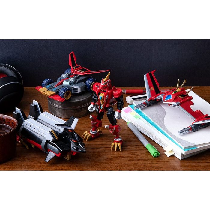 Gridman Universe Action Figure The Gattai Gattai Ryujin DX Dynazenon 25 cm (re-run)