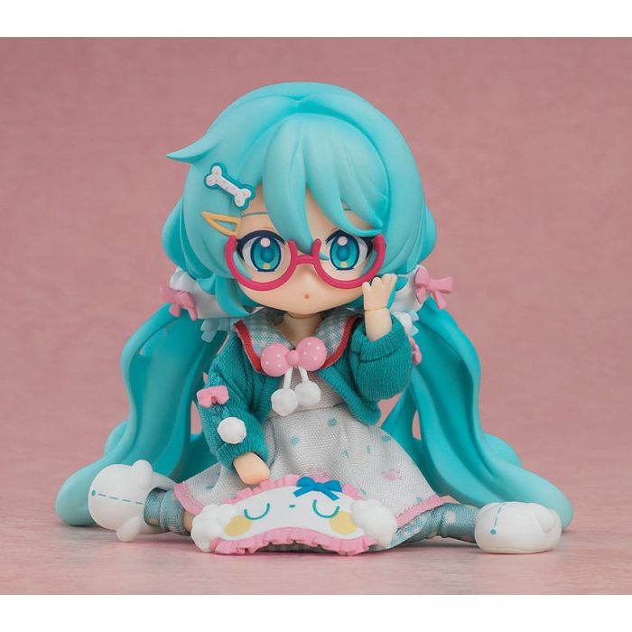 Character Vocal Series 01: Hatsune Miku Nendoroid Doll Action Figure Hatsune Miku: Loungewear Outfit Ver. 10 cm