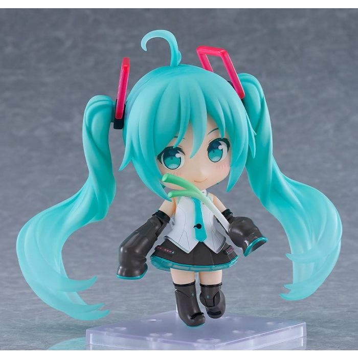 Character Vocal Series 01: Hatsune Miku Nendoroid Action Figure HMO Ver. 10 cm
