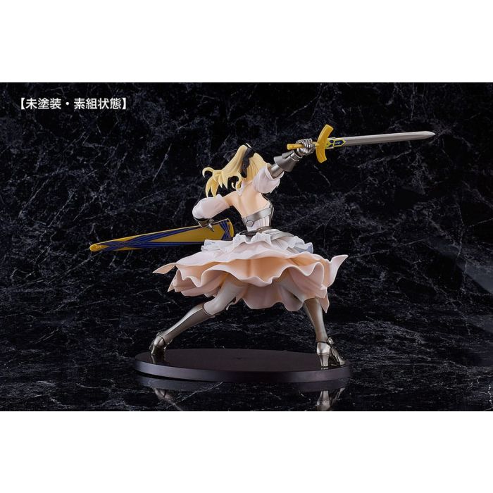 Fate/Stay Night Plamatea Plastic Model Kit Reincarnation Saber Lily Distant Avalon 20 cm       