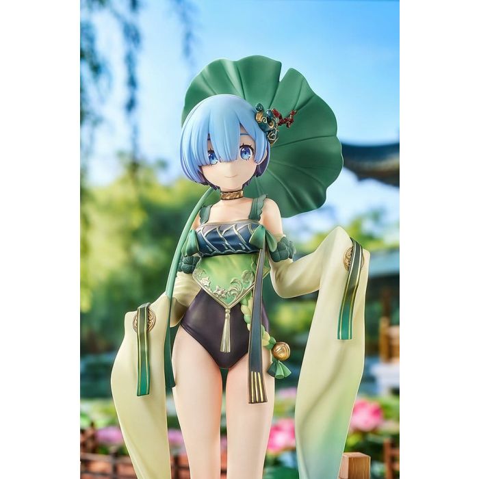 Re:ZERO -Starting Life in Another World- Statue 1/7 Rem: Breather in the Garden Ver. 26 cm
