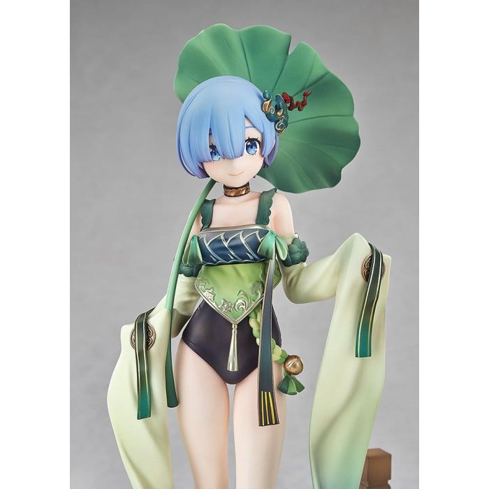 Re:ZERO -Starting Life in Another World- Statue 1/7 Rem: Breather in the Garden Ver. 26 cm