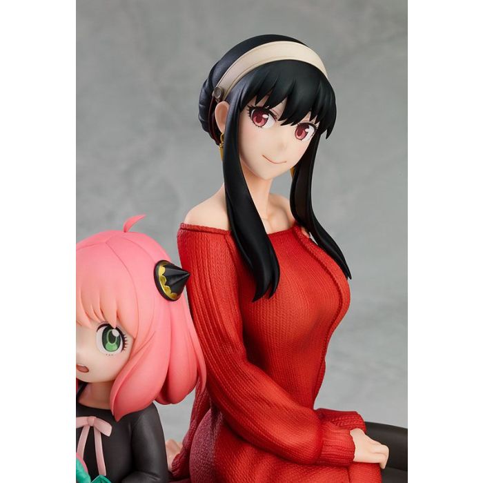 Spy x Family PVC Statue 1/7 Anya & Yor 19 cm