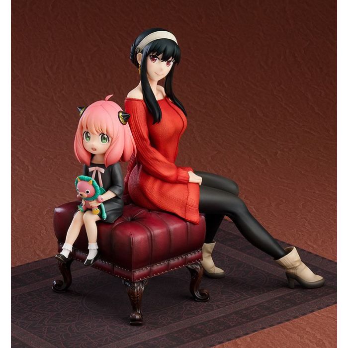 Spy x Family PVC Statue 1/7 Anya & Yor 19 cm