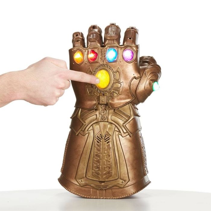Marvel: Avengers - Infinity Gauntlet Legend Gear Replica