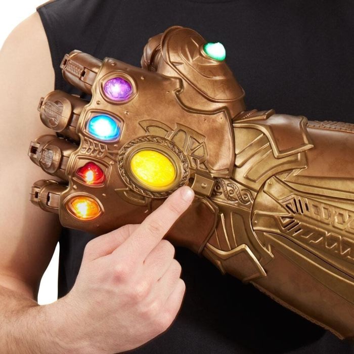 Marvel: Avengers - Infinity Gauntlet Legend Gear Replica