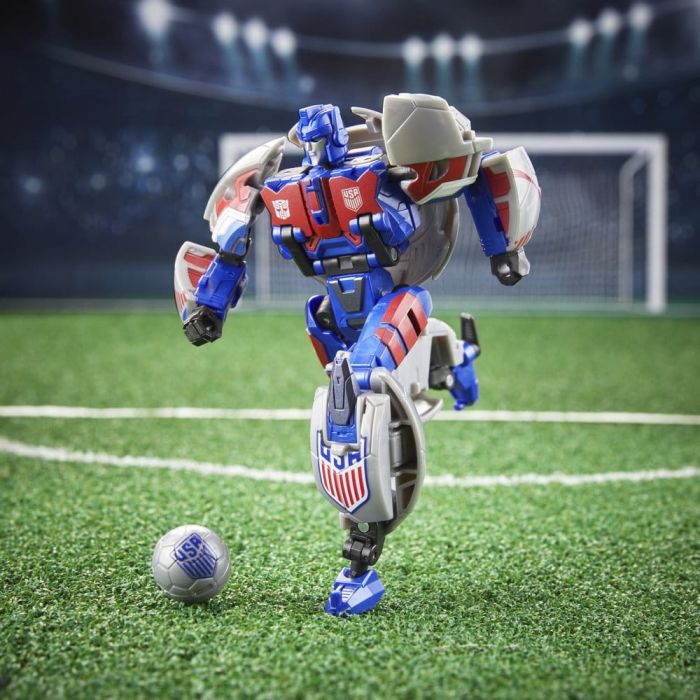 Transformers x US Soccer Federation Action Figure Breakaway 14 cm