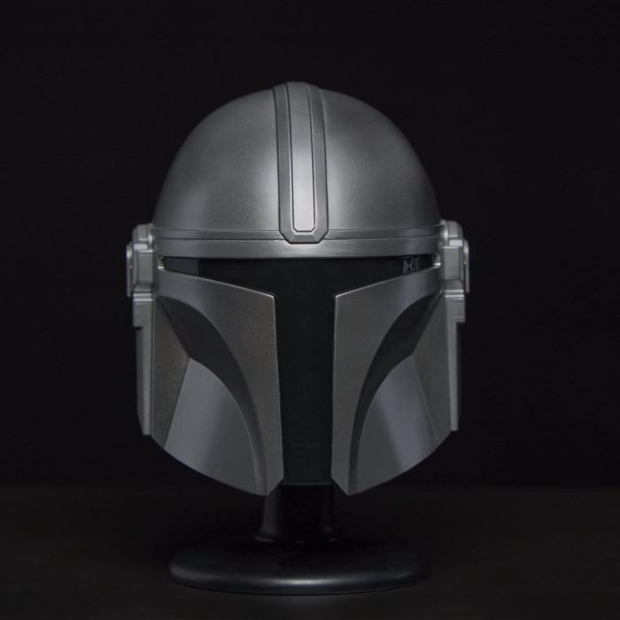 Star Wars: The Mandalorian & Grogu Black Series Mini Helmet The Mandalorian