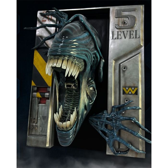 Aliens Wall Sculpture 1/2 Alien Queen 51 x 41 x 25 cm