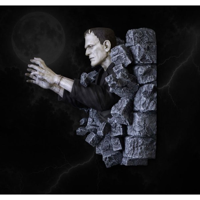 Frankenstein Wall Sculpture Classic Horror Edition Half Scale 48 cm