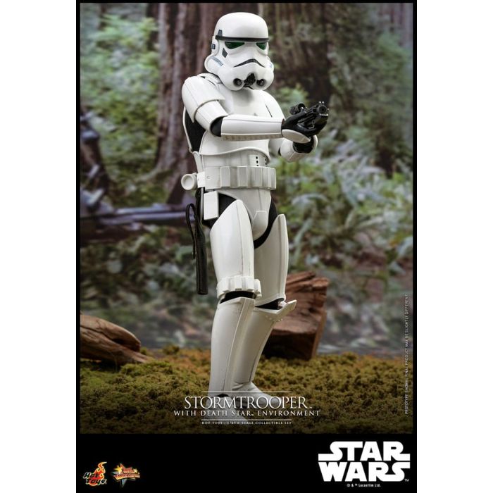 Star Wars Movie Masterpiece Action Figure 1/6 Stormtrooper with Death Star Environment 30 cm
