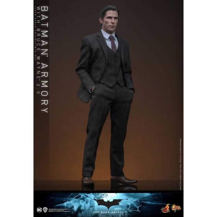 The Dark Knight Movie Masterpiece Action Figures & Diorama 1/6 Batman Armory with Bruce Wayne (2.0) 30 cm