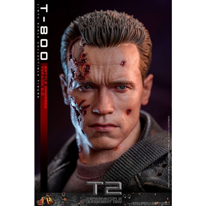 Terminator 2 Movie Masterpiece Action Figure 1/6 T-800 Battle Damaged Version 2.0 32 cm
