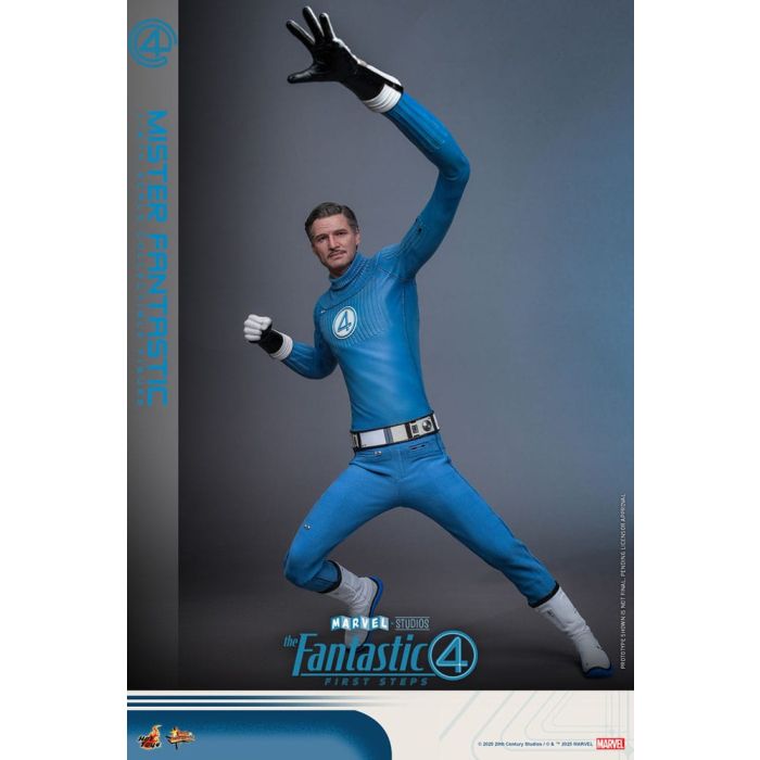 The Fantastic Four: First Steps Movie Masterpiece Action Figure 1/6 Mister Fantastic 30 cm