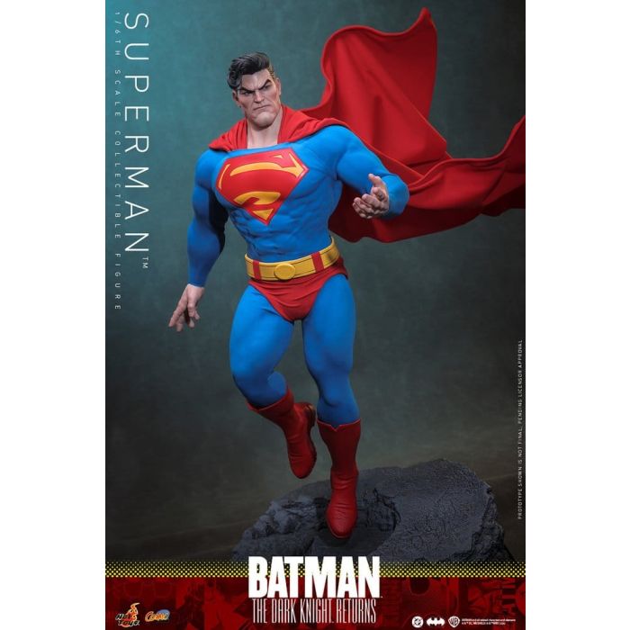 Batman: The Dark Knight Returns Comic Masterpiece Action Figure 1/6 Superman 34 cm