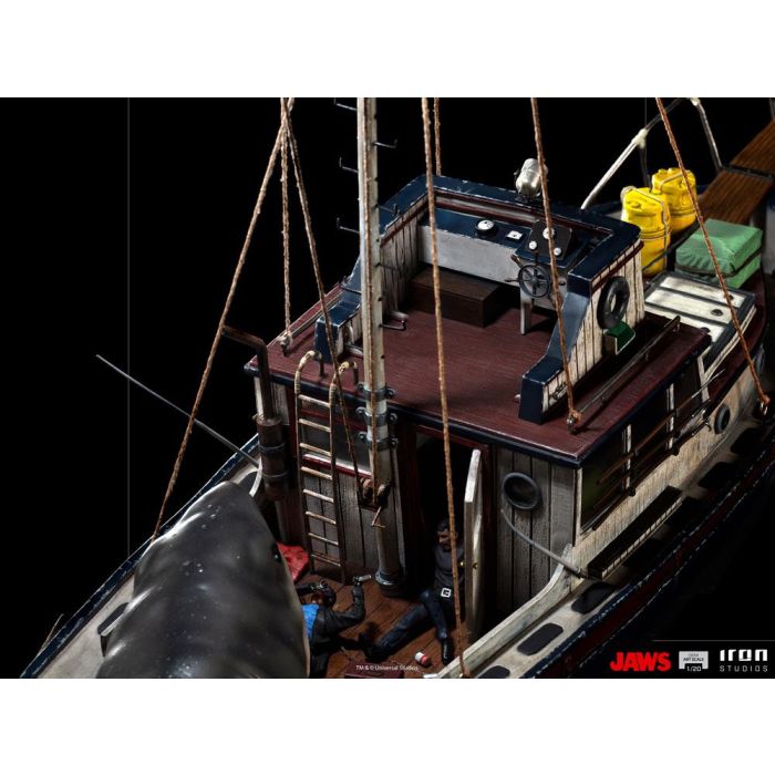 Jaws Demi Art Scale Statue 1/20 Jaws Attack 104 cm