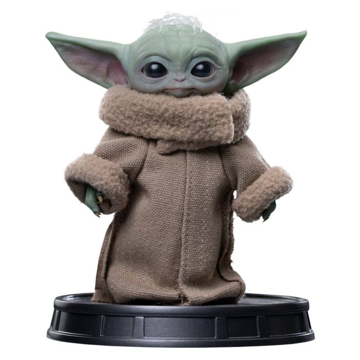 The Mandalorian & Grogu Grogu Collection Statue Grogu Always Curious