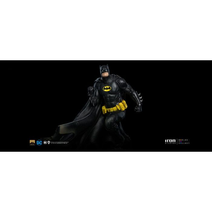 DC Comics BDS Art Scale Statue 1/10 Batman Deluxe (Black Version Exclusive) heo EU Exclusive 30 cm