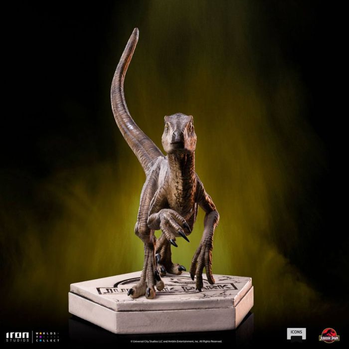 Jurassic World Icons Statue Velociraptor B 9 cm
