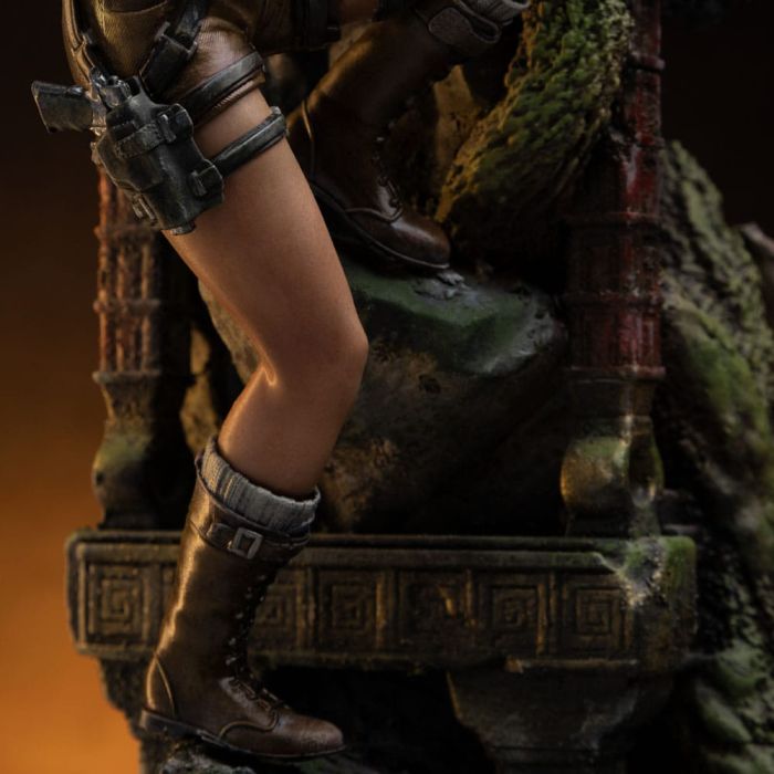 Tomb Raider Deluxe Art Scale Statue 1/10 Lara Croft 36 cm  