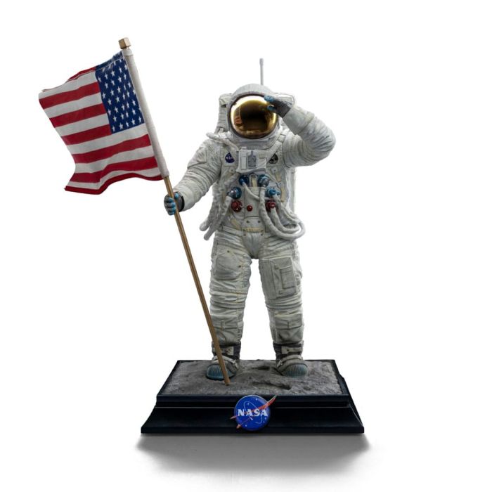 NASA Art Scale Statue 1/10 Apollo 11 Astronaut 23 cm 