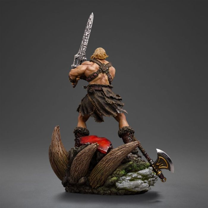 Masters of the Universe Deluxe Art Scale Statue 1/10 He-Man Unleashed 34 cm      