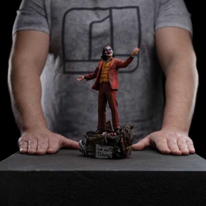 DC Comics Art Scale Deluxe Statue 1/10 Joker (Arthur Fleck) 19 cm 