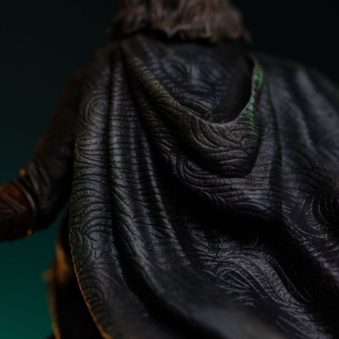 The Lord of the Rings Art Scale Statue 1/10 Aragorn Unleashed 31 cm 