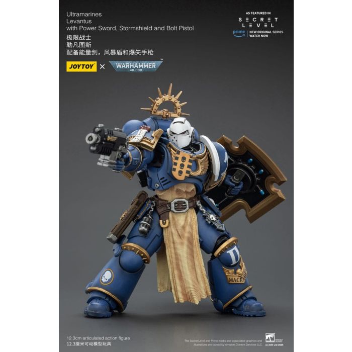 Warhammer 40,000 Action Figure Ultramarines Levantus with Power Sword, Stormshield and Bolt Pistol 13 cm