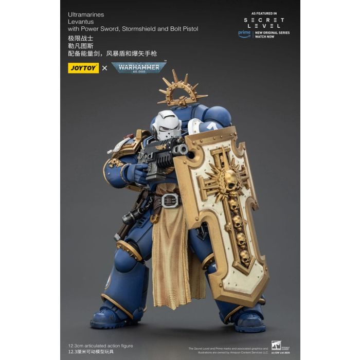 Warhammer 40,000 Action Figure Ultramarines Levantus with Power Sword, Stormshield and Bolt Pistol 13 cm