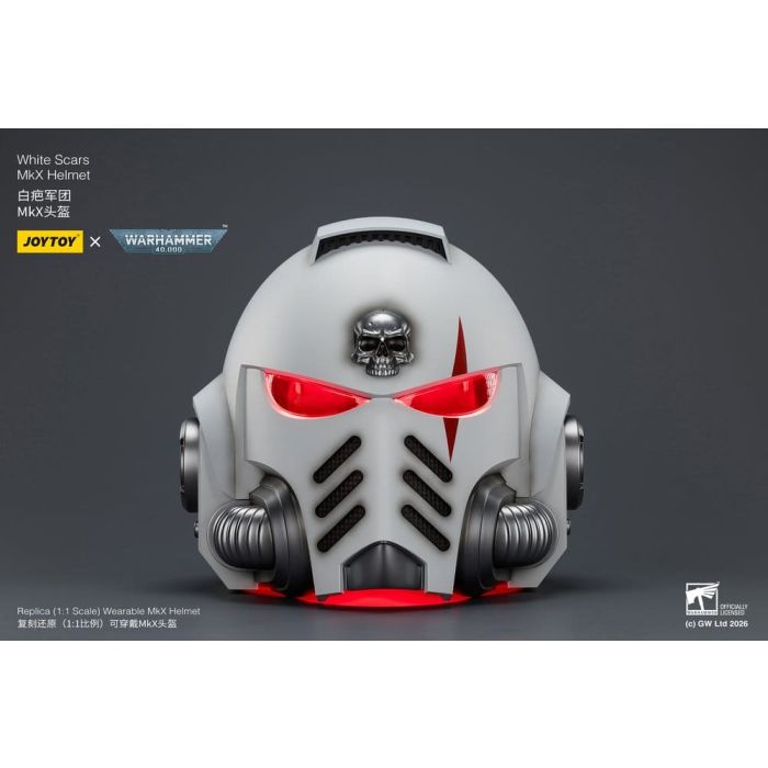 Warhammer 40,000 Helmet White Scars MkX 30 cm