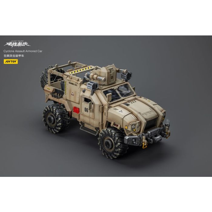 Hardcore Coldplay Vehicle 1/18 Cyclone Assauit Armored Car