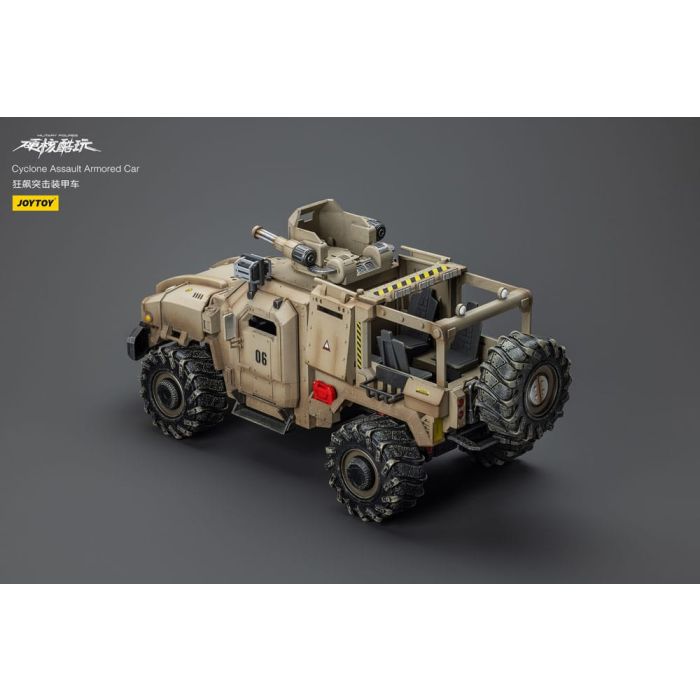 Hardcore Coldplay Vehicle 1/18 Cyclone Assauit Armored Car