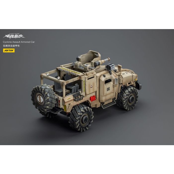 Hardcore Coldplay Vehicle 1/18 Cyclone Assauit Armored Car