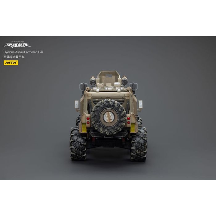 Hardcore Coldplay Vehicle 1/18 Cyclone Assauit Armored Car