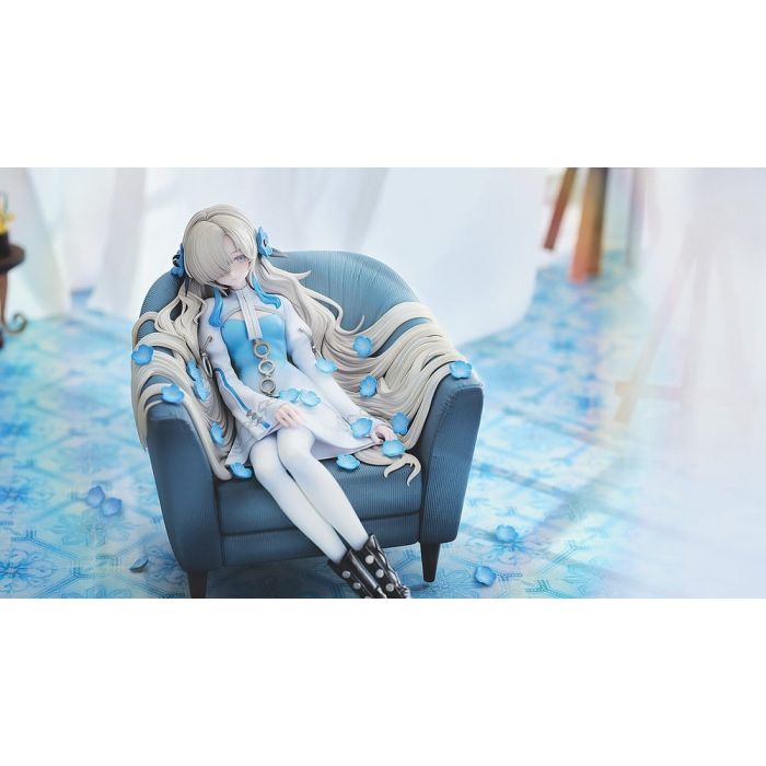 Isekaijoucho Wolf PVC Statue 1/7 Universal Body Nemophila 16 cm 