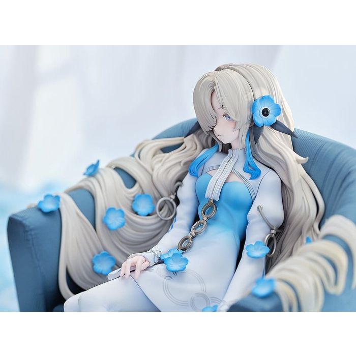 Isekaijoucho Wolf PVC Statue 1/7 Universal Body Nemophila 16 cm 