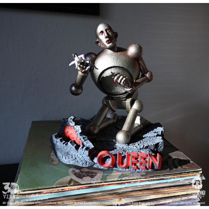 Queen 3D Vinyl Statue Queen Robot (News of the World) 20 x 21 x 24 cm