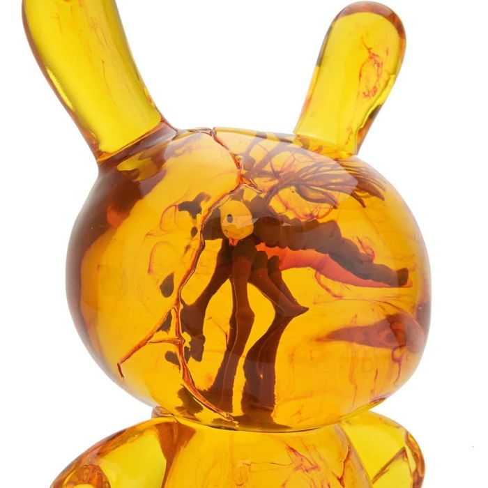 Dunny Art Toy Resin Figure Amber 20 cm