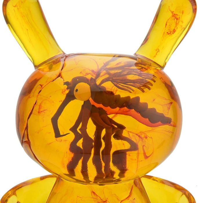 Dunny Art Toy Resin Figure Amber 20 cm