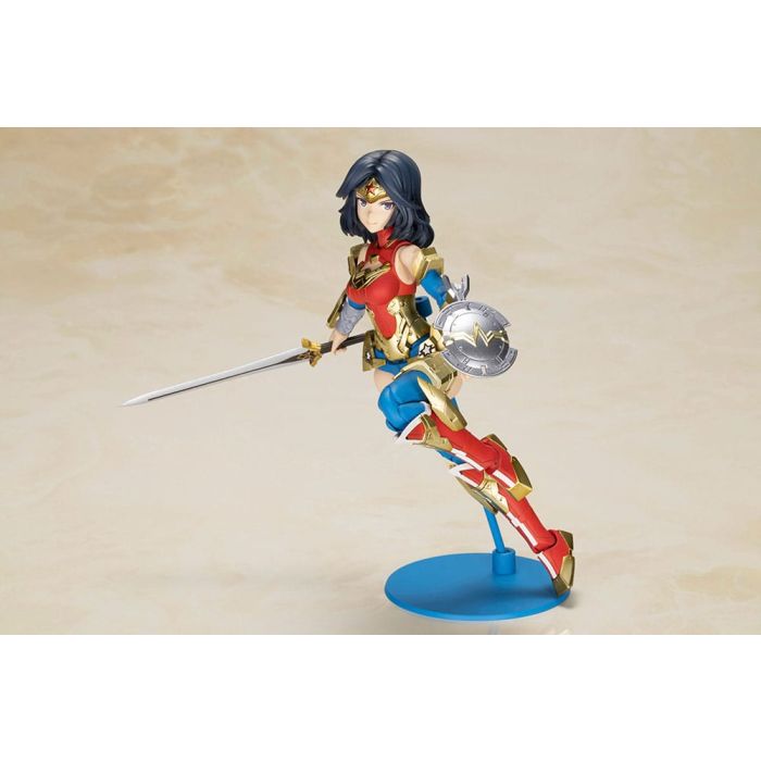 DC Comics Cross Frame Girl Plastic Model Kit Wonder Woman Humikane Shimada Ver. 16 cm