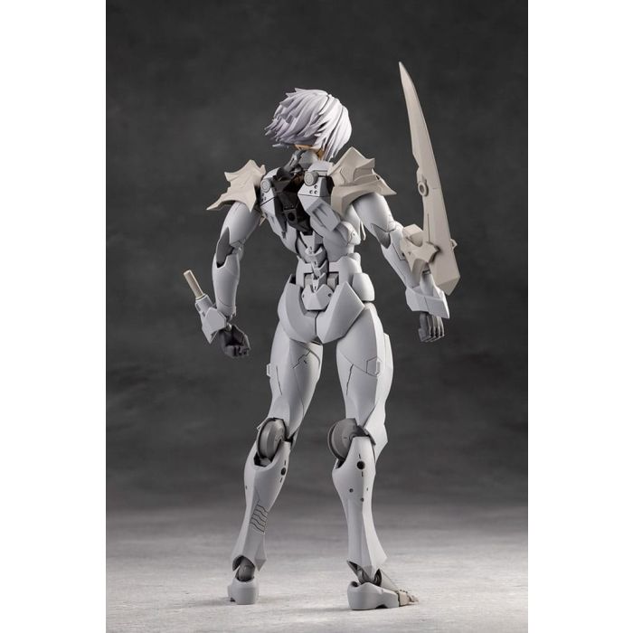 Megalomaria Unlimited Universe Model Kit Zirconia 18 cm