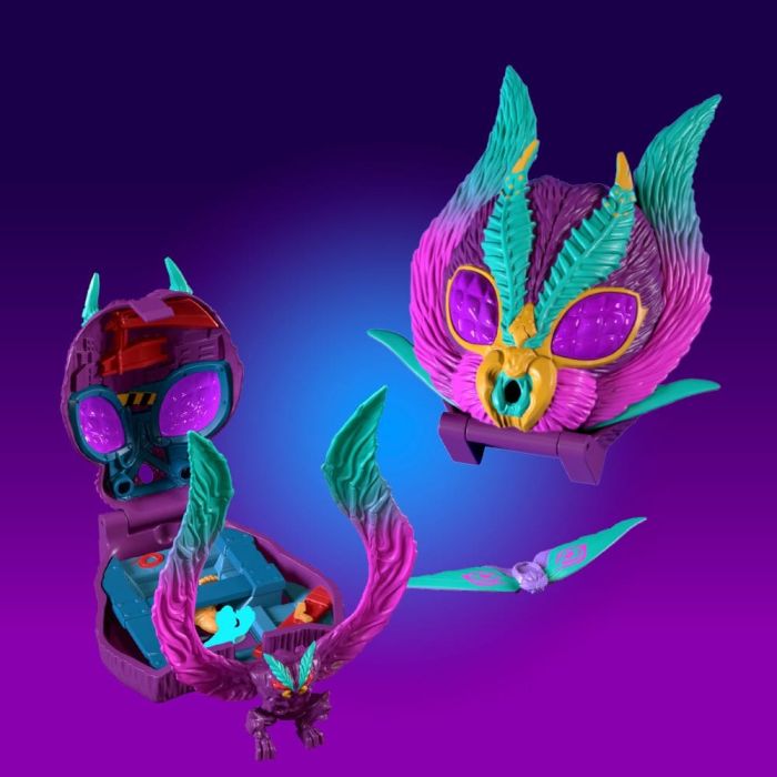 Rover Robin Plastic Model Kit Shoots Down Mothman 