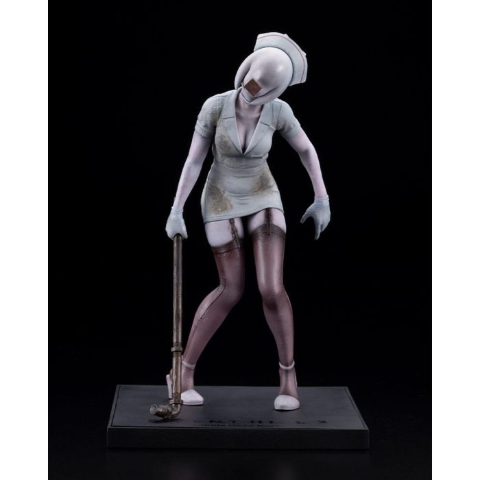 Silent Hill 2 Oshi Works Statue Bubble Head Nurse 22 cm         