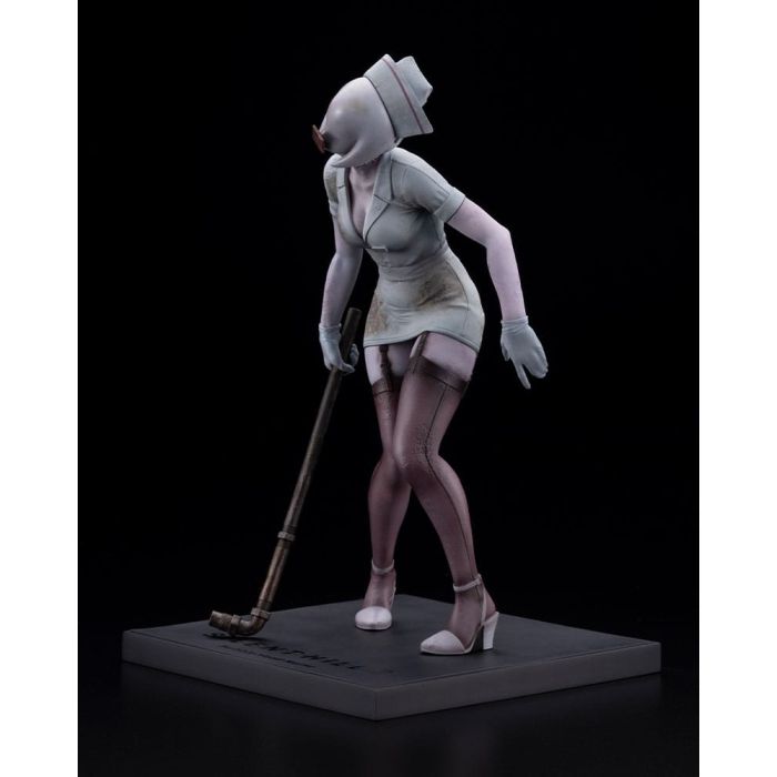Silent Hill 2 Oshi Works Statue Bubble Head Nurse 22 cm         